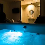 Maximum Hub Suite&spa