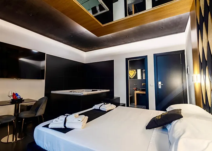 Maximum Hub Suite&spa Nocleg ze śniadaniem 4*