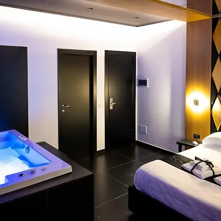 Maximum Hub Suite&spa פלרמו