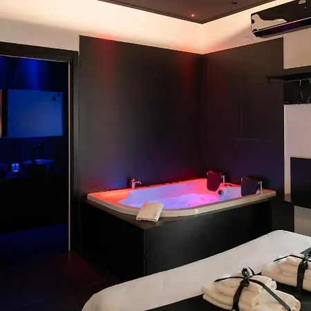 Maximum Hub Suite&spa Oda ve Kahvaltı Palermo