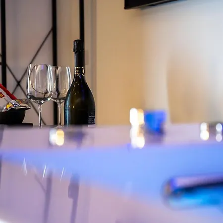 Maximum Hub Suite&spa 4* Palermo