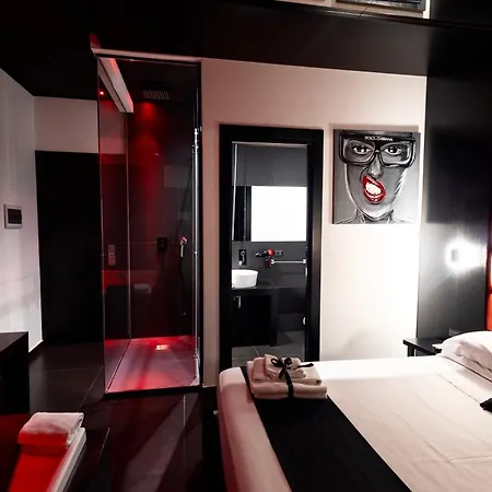 Maximum Hub Suite&spa 2* Palerme