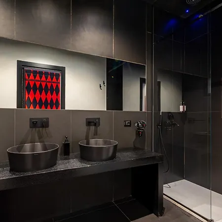 Maximum Hub Suite&spa