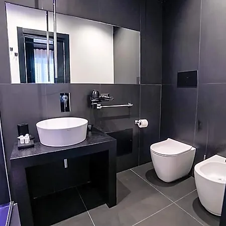 Maximum Hub Suite&spa 4* Palermo
