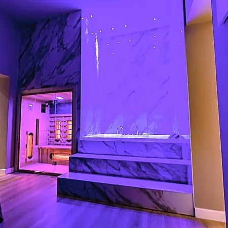 Oda ve Kahvaltı Maximum Hub Suite&spa Palermo