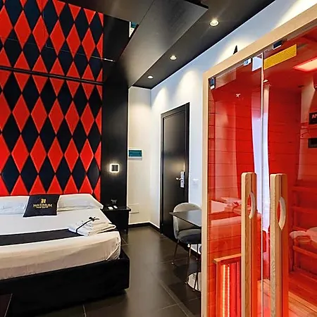 Maximum Hub Suite&spa 4*