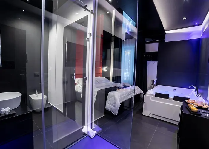 Maximum Hub Suite&spa Panzió 4*