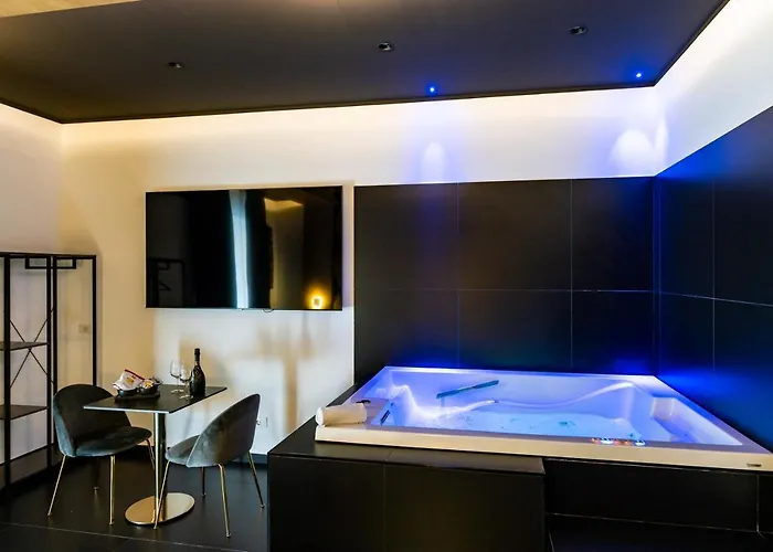 Maximum Hub Suite&spa 4* Palermo
