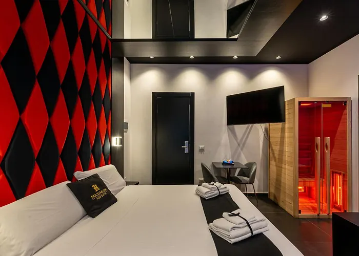 Maximum Hub Suite&spa 4*