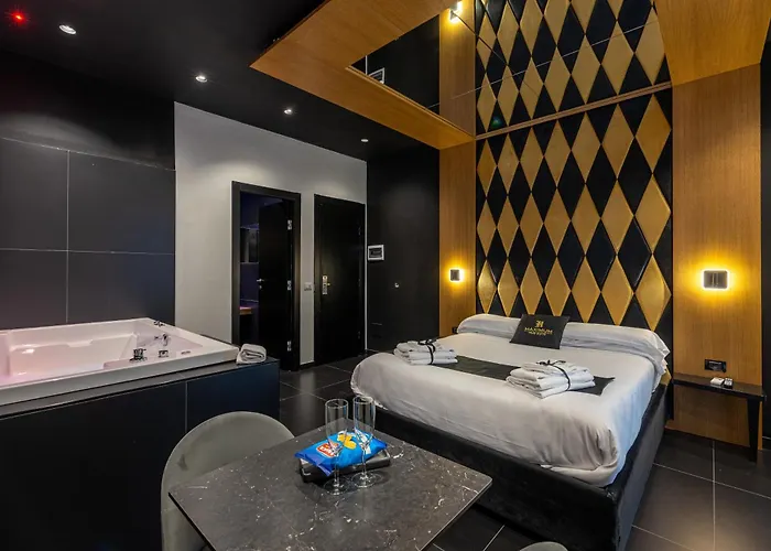 Maximum Hub Suite&spa