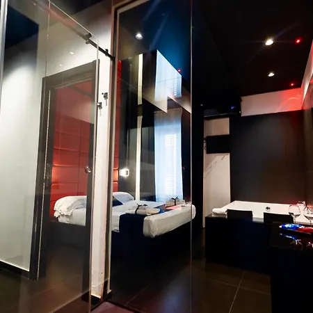 Maximum Hub Suite&spa 4*