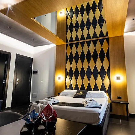 Maximum Hub Suite&spa 4*