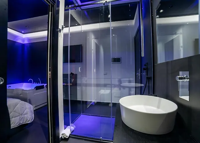 Maximum Hub Suite&spa ベッド・アンド・ブレックファスト