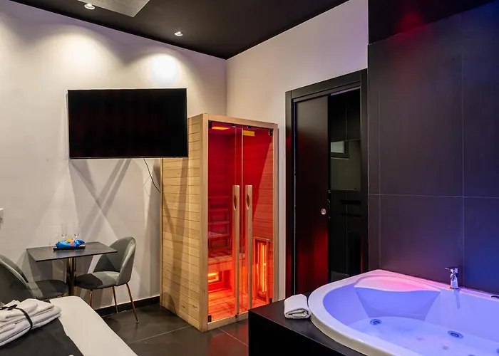 Maximum Hub Suite&spa 4*