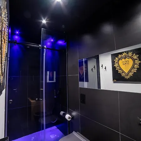 فندق مبيت وإفطار Maximum Hub Suite&spa