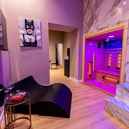 فندق مبيت وإفطار Maximum Hub Suite&spa